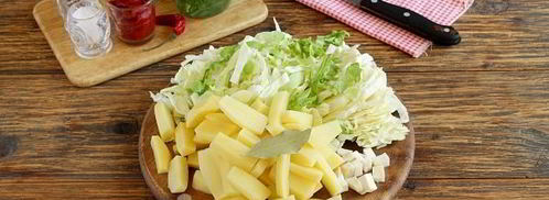 борщ с тушенкой. Шаг 4