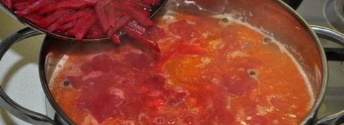 борщ со свекольной ботвой. Шаг 12