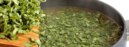 зеленый борщ с мясом. Шаг 10