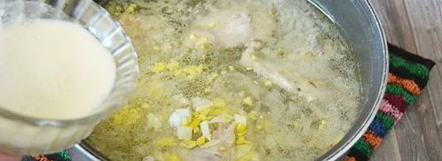 зеленый борщ в мультиварке. Шаг 14