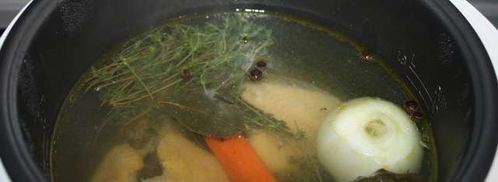 бульон из курицы в мультиварке. Шаг 3