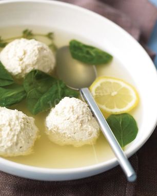 Бульон с фрикадельками