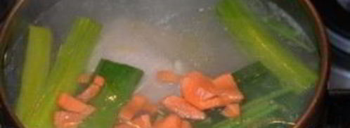 бульон с яйцом. Шаг 3