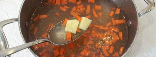 суп с фрикадельками и яйцом на мясном бульоне. Шаг 13