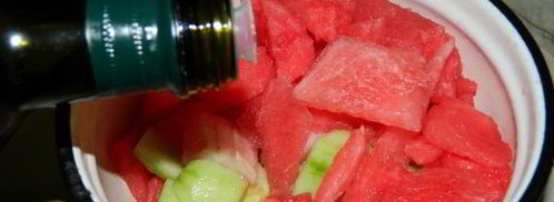 арбузный гаспачо в ледяной тарелке. Шаг 13