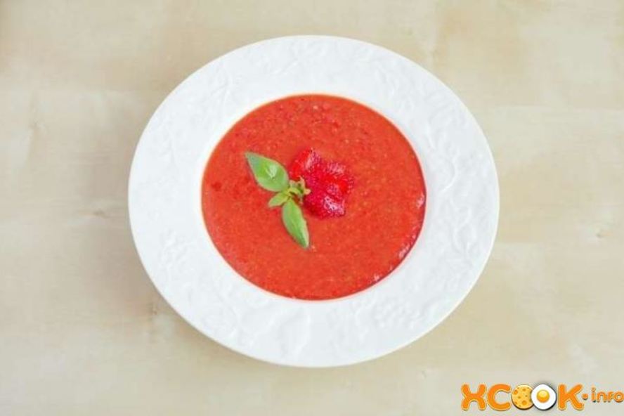 Рецепт холодного клубничного гаспачо