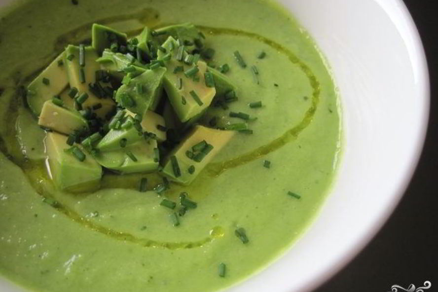 Рецепт зеленого гаспачо для сыроедов