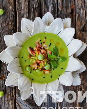 Гороховый суп с копченостями