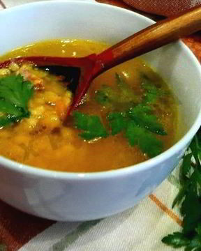 Гороховый суп с тушенкой