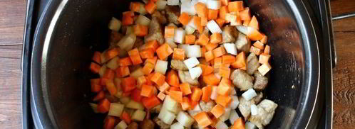 гороховый суп со свининой в мультиварке. Шаг 6