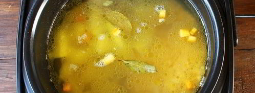 гороховый суп со свининой в мультиварке. Шаг 8