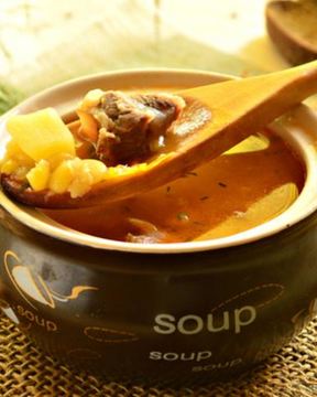 Суп гороховый с говядиной