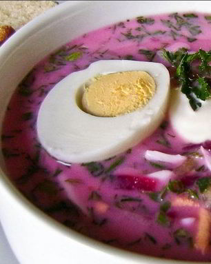 Холодник на кефире со свеклой