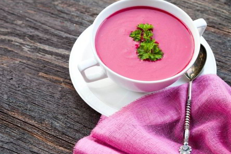 Рецепт холодника на курином бульоне из запеченной свеклы