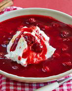 Холодный черешневый суп