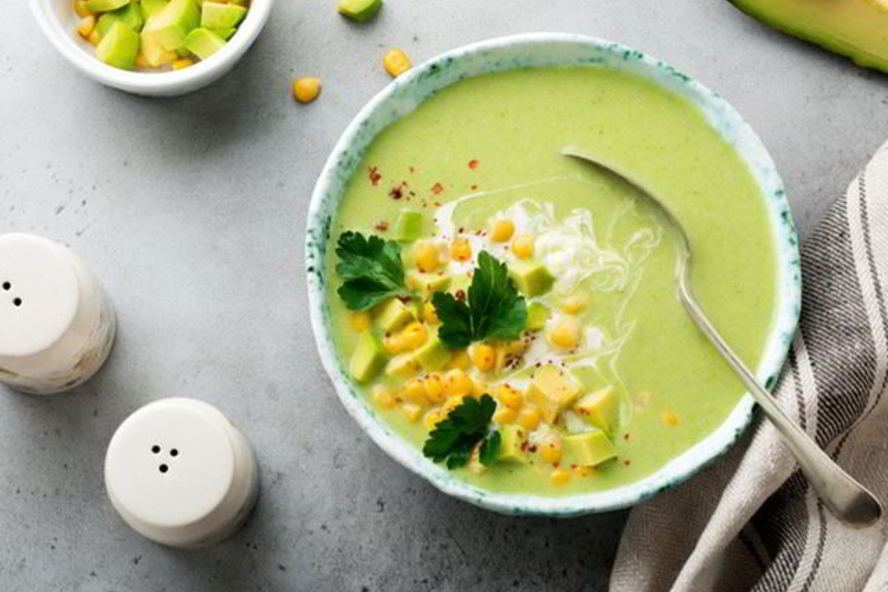 Рецепт холодного крема-супа из авокадо с кукурузой