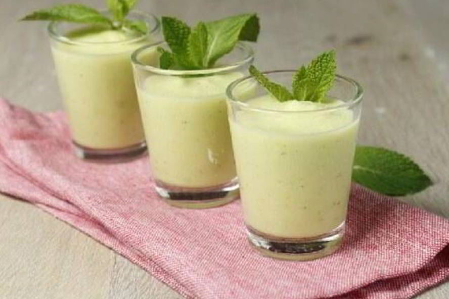 Рецепт легкого холодного супа из огурца