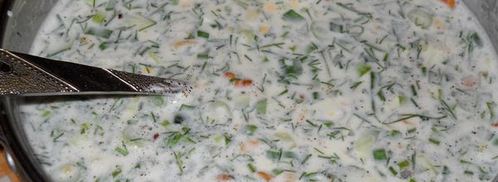 зеленый холодный суп на кефире таратор. Шаг 10