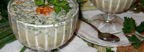 зеленый холодный суп на кефире таратор. Шаг 11