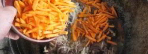 лагман на костре в казане. Шаг 3