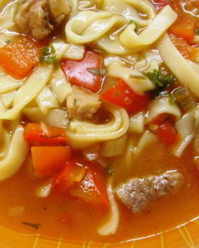 Лагман на телячьем бульоне