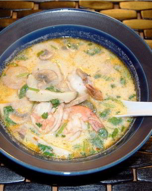 Молочный суп с пастой и морскими гребешками