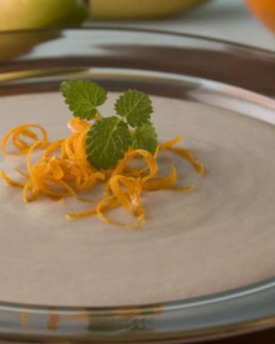 Суп молочный с бананами