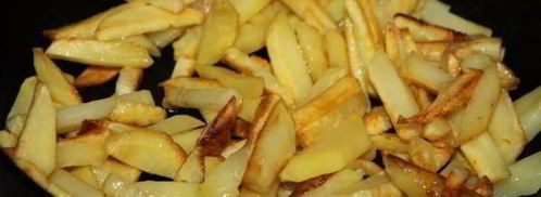 килька в томате с жареной картошкой. Шаг 4