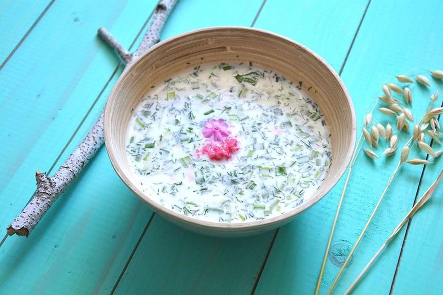 Рецепт классической окрошки на сыворотке