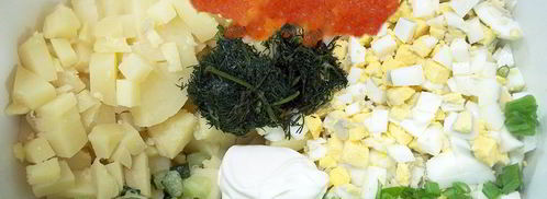 окрошка без мяса с красной икрой. Шаг 5