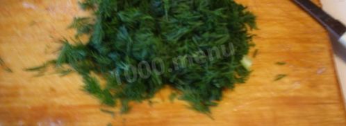 окрошка на кефире классическая с колбасой. Шаг 8