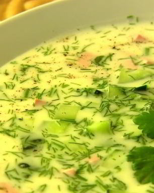 Окрошка на кефире с горчицей