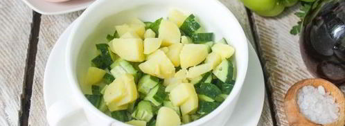 окрошка на квасе с колбасой и болгарским перцем. Шаг 6