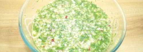 окрошка с курицей на квасе. Шаг 10