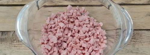 окрошка с солеными огурцами. Шаг 6