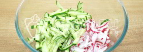 салат окрошка. Шаг 3