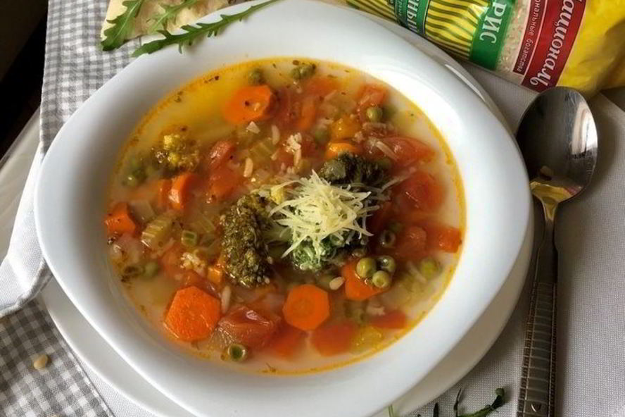 Рецепт минестроне с рисом и песто из руколы
