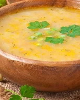 Овощной суп из зеленого горошка