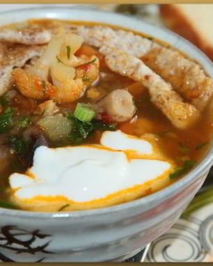 Овощной суп с белково-кунжутным омлетом