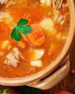 Суп овощной с мясом в горшочке