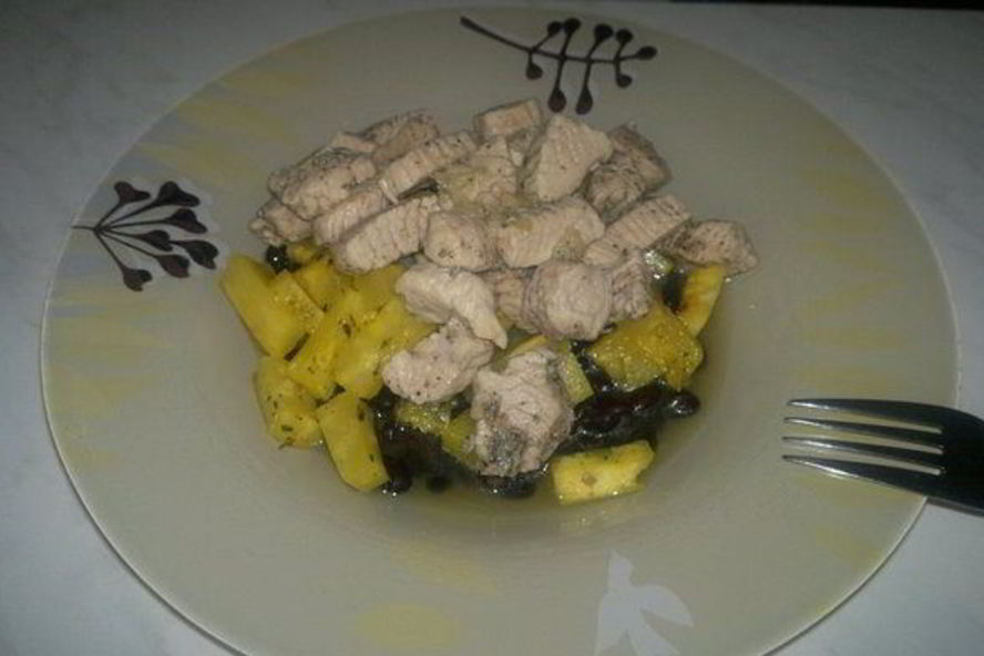 Рецепт бобовой похлебки с индейкой, ананасом и сельдереем