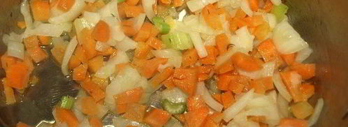 чечевичная похлебка с овощами и пепперони. Шаг 5