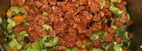 чечевичная похлебка с овощами и пепперони. Шаг 8