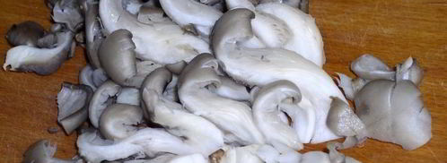 похлебка по-михайлову из вешенок и картофеля. Шаг 3