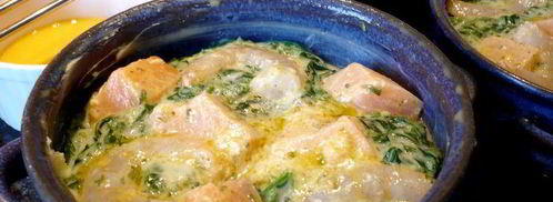 похлебка с семгой и шпинатом под домашним слоеным тестом очарована, околдована. Шаг 16