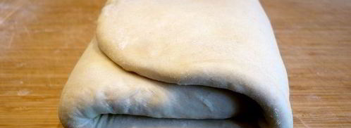 похлебка с семгой и шпинатом под домашним слоеным тестом очарована, околдована. Шаг 8