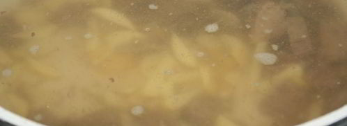 необычный рассольник с пшеничной крупой. Шаг 3