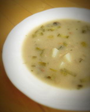 Рассольник с перловкой в мультиварке