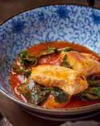 Рыбный томатный суп