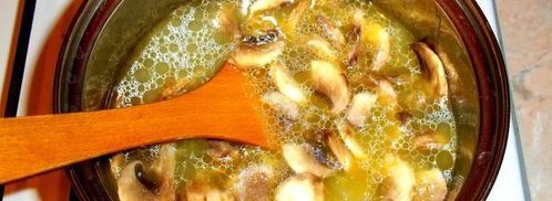 грибные щи из квашеной капусты. Шаг 6